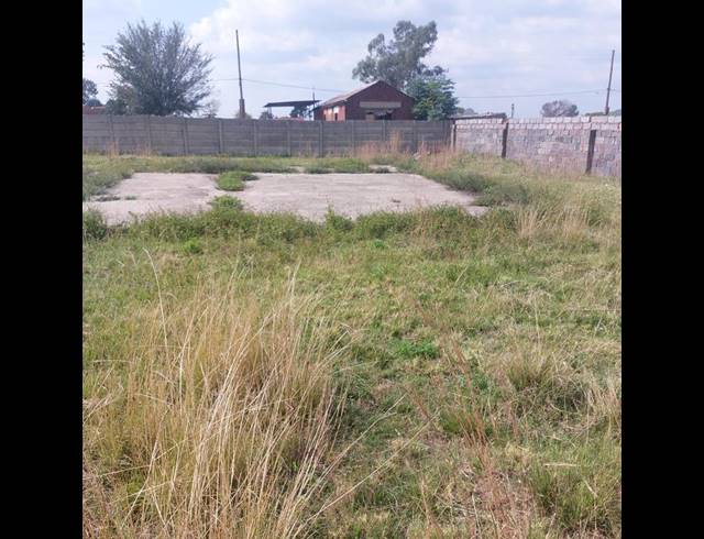 LAND FOR SALE IN JAMESONPARK